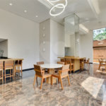 Apartamento à venda com 2 quartos, sendo 1 suíte,  em Campo Belo, São Paulo, SP