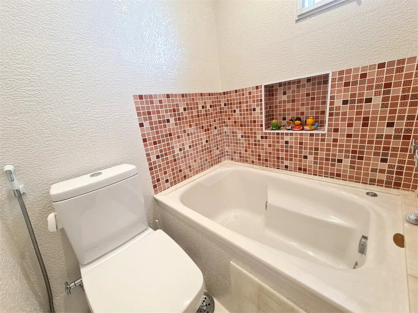 Apartamento à venda com 4 quartos, sendo 3 suítes, em Jardim Marajoara, São Paulo, SP