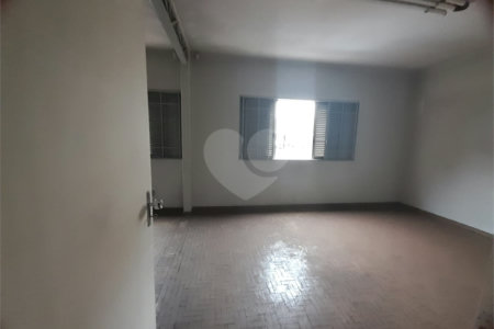 Prédio Comercial na Av. São Carlos - Excelente Oportunidade no Centro da Cidade