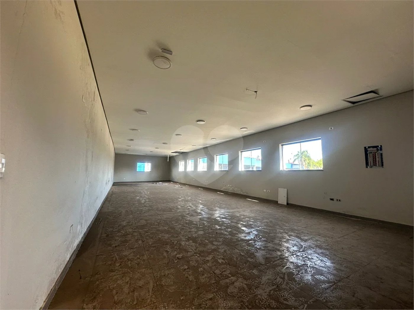 SALÃO COMERCIAL PARA LOCAÇÃO – AVENIDA ARMANDO SALLES