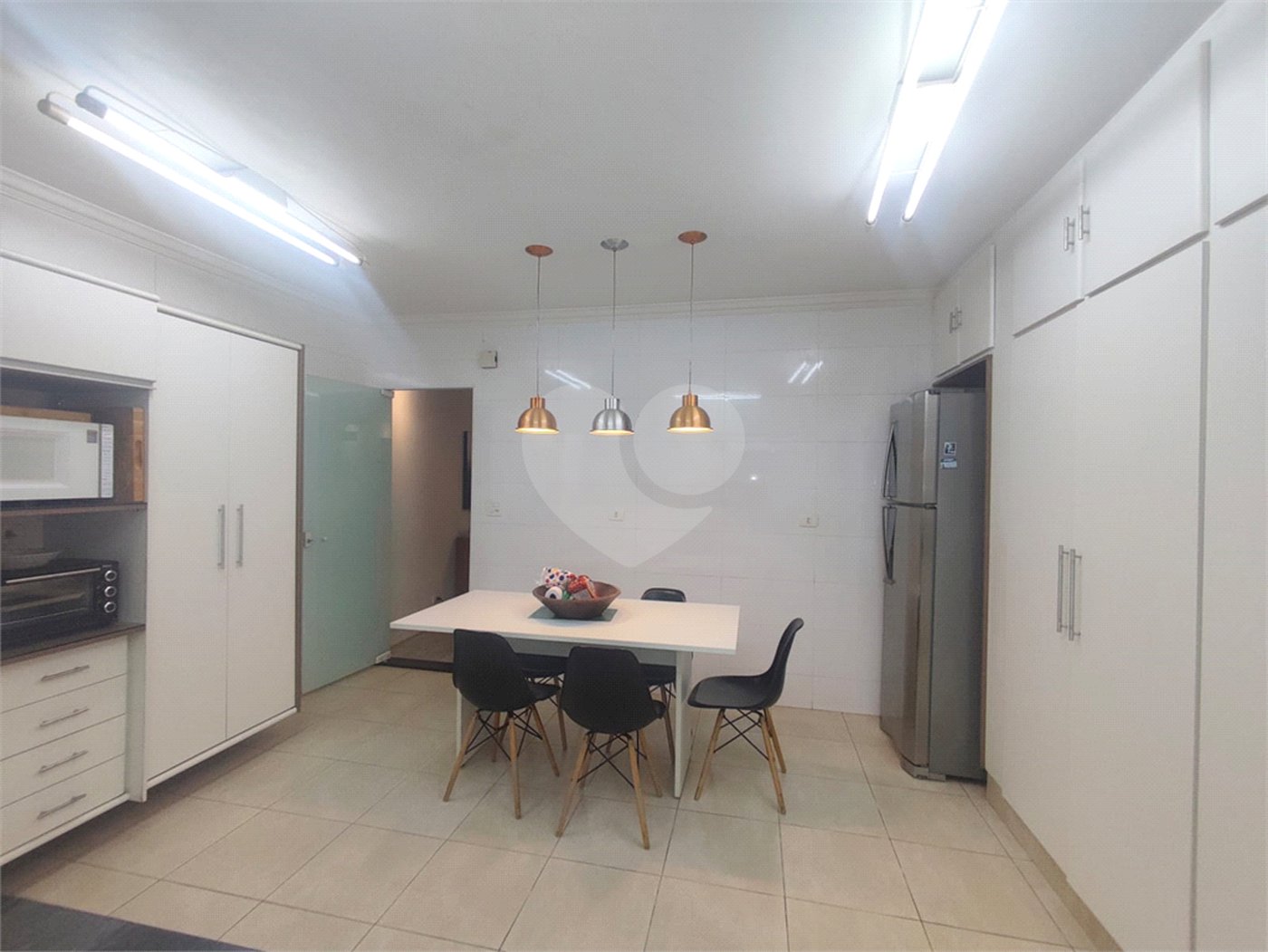 Excelente imóvel para locação comercial com 220m² e vaga no Anália Franco !!