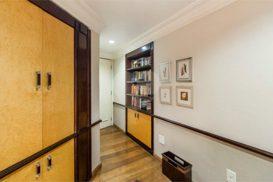 Apartamento com 4 quartos, 3 suítes, 6 vagas, 280 m²Sumaré Alto Padrão