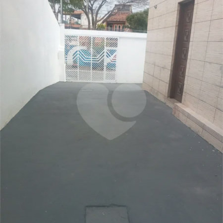 Casa com 180m², 3 quartos (1 suíte) e 5 vagas de garagem, à venda em São Mateus