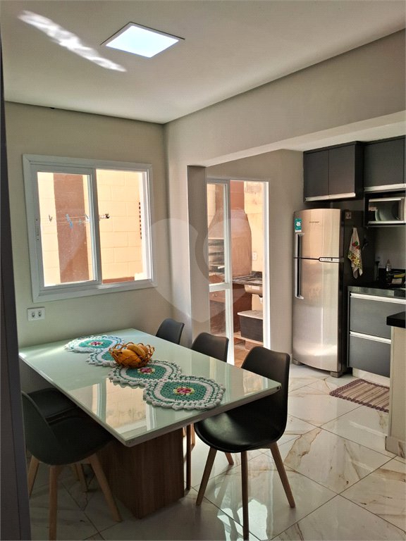 Casa de Vila à venda com 3 quartos, sendo 1 suíte, em Vila Pasti, Louveira, SP