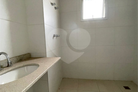 Apartamento para venda com 111m², 3 quartos e lazer completo em condomínio-clube na Aclimação