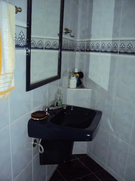 Sobrado à venda 400m² com 4 quartos, sendo 2 suítes, 6 vagas no Jardim Peri Peri próximo metrô Vila Sônia