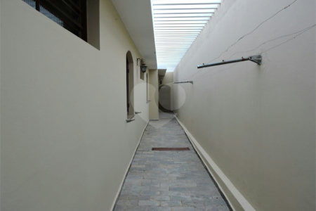 Casa térrea para venda no Jardim São João Batista