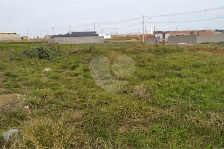 Terreno no Arcoville.
