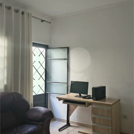 Casa com 2 quartos na Vila Brasileira em Mogi das Cruzes/SP