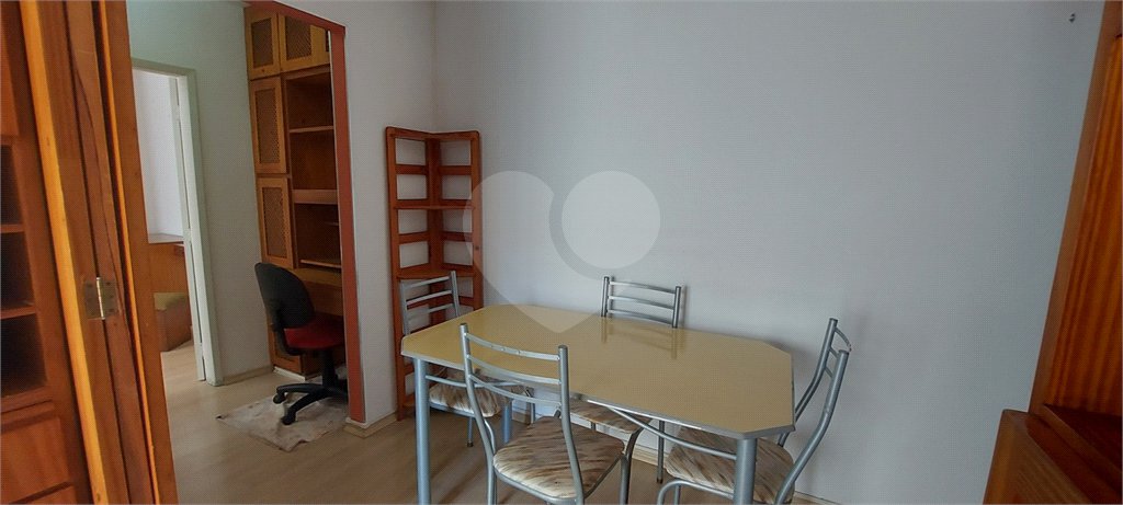 Apartamento à venda ou locação na Saúde com 46m², 1 dormitório e 1 vaga de garagem,