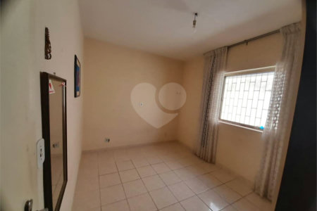Casa térrea a venda na Vila Brasilia