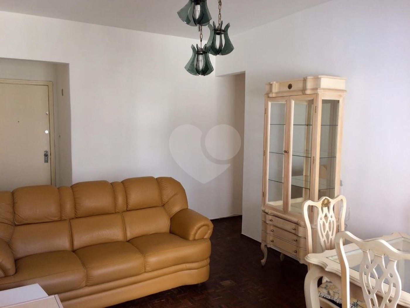Apartamento para locação na Saúde de 80m² com 2 dormitórios.