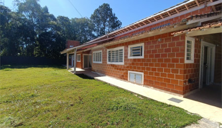 Chácara à venda com 4 quartos, sendo 1 suíte,  em Vila Vilma (mailasqui), São Roque, SP