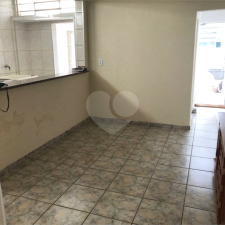 Casa para venda ou locação na Vila Prado
