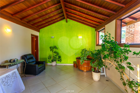 Belíssimo sobrado com piscina aquecida no Condomínio Villagio Capriccio - Louveira SP.