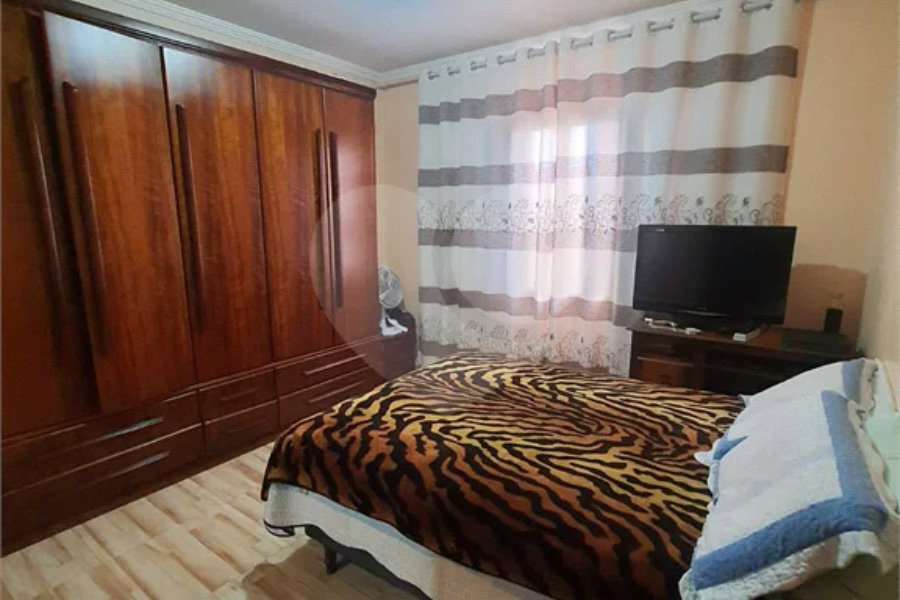 Casa térrea em Pirituba com 30 vagas!!!