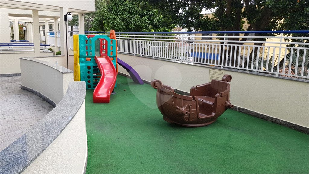 Cobertura Duplex à venda de 03 Quartos 1 suíte e 2 vagas Piscina Aquecida no terraço na Vila Zelina