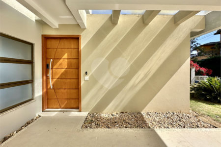 Casa á venda - Granja Viana