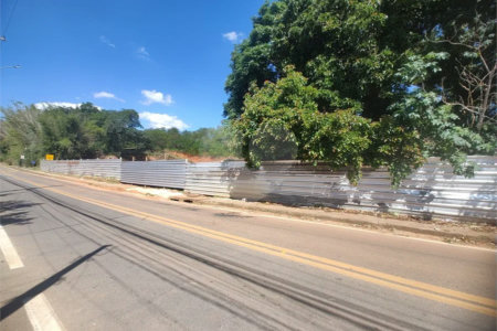 Terreno em Atibaia com 3.000 metros para locação, ótimo para transportadora, pátio de veículos, mecânica pesada