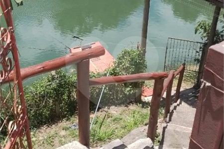Chácara em Centro, Paraibuna/SP.