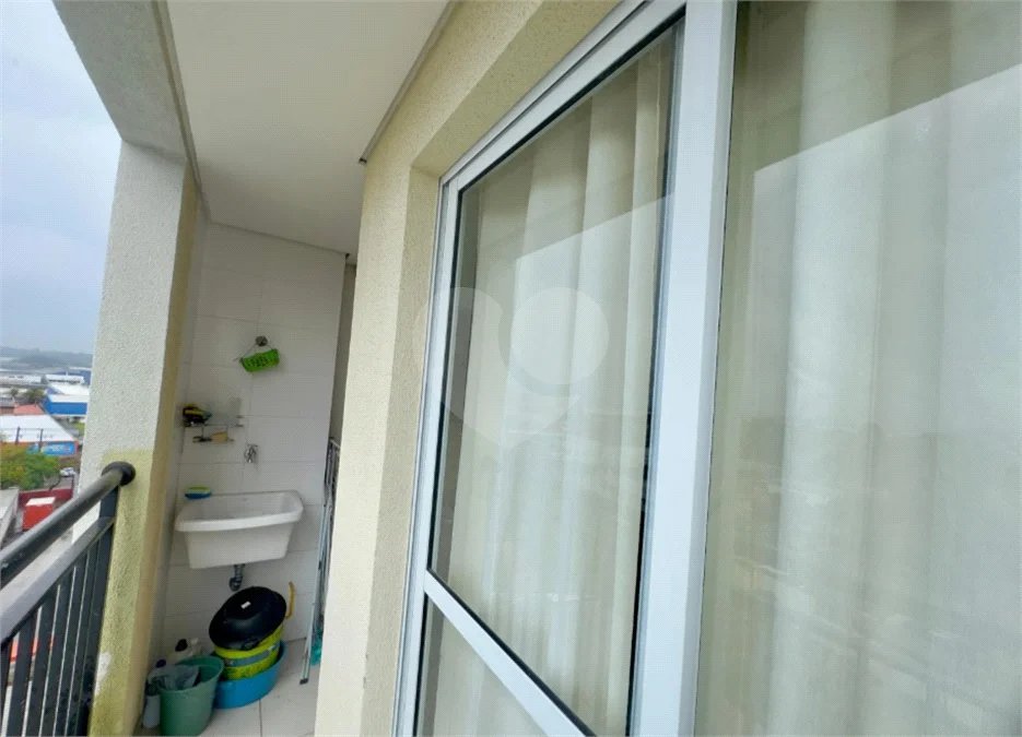 Apartamento à venda no Taboão, em Guarulhos, com 51 m² com 2 dormitórios e 1 vaga de garagem