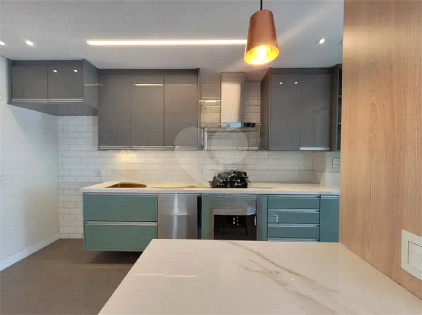 Apartamento à venda com 3 quartos, sendo 2 suítes, em Cambuci, São Paulo, SP