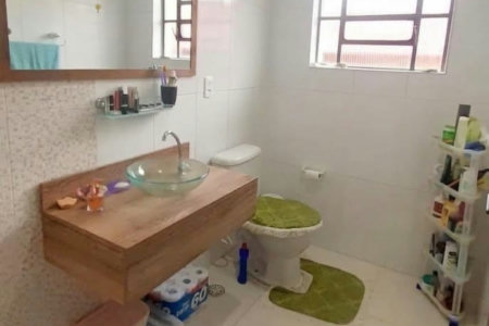 Sobrado à venda com 3 quartos, sendo 1 suíte, em Jardim Sarah, São Paulo - SP