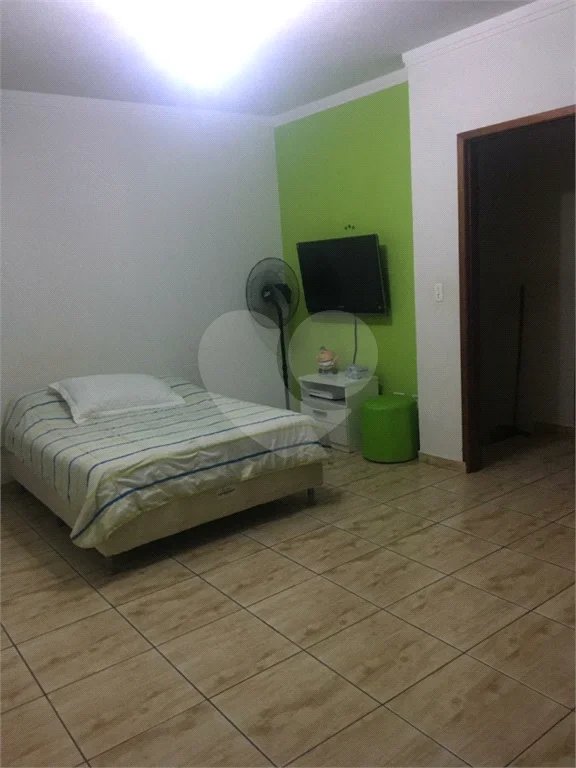 Casa com 112m² , 2 dormitórios , sendo 2 suítes , à venda no bairro da Penha.