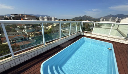 Cobertura à venda com 3 quartos, sendo 2 suítes,  em Campo Grande, Rio de Janeiro, RJ