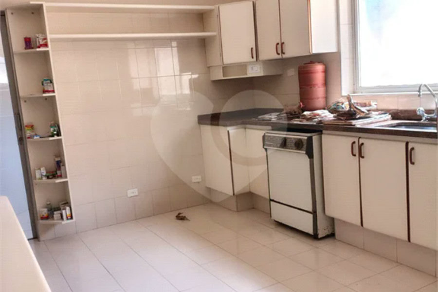 Casa à venda ou para alugar com 5 quartos, sendo 2 suítes, em Jardim Dos Estados, Poços de Caldas - MG