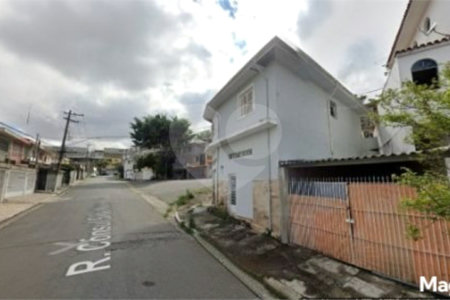 Casa com 120m² , 2 dormitórios , 1 vaga , à venda no Jabaquara.