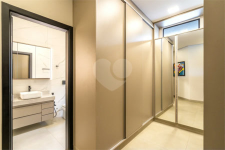 Casa à venda com 3 quartos, sendo 3 suítes, no condomínio Portal das Àguas, Três Lagoas - MS