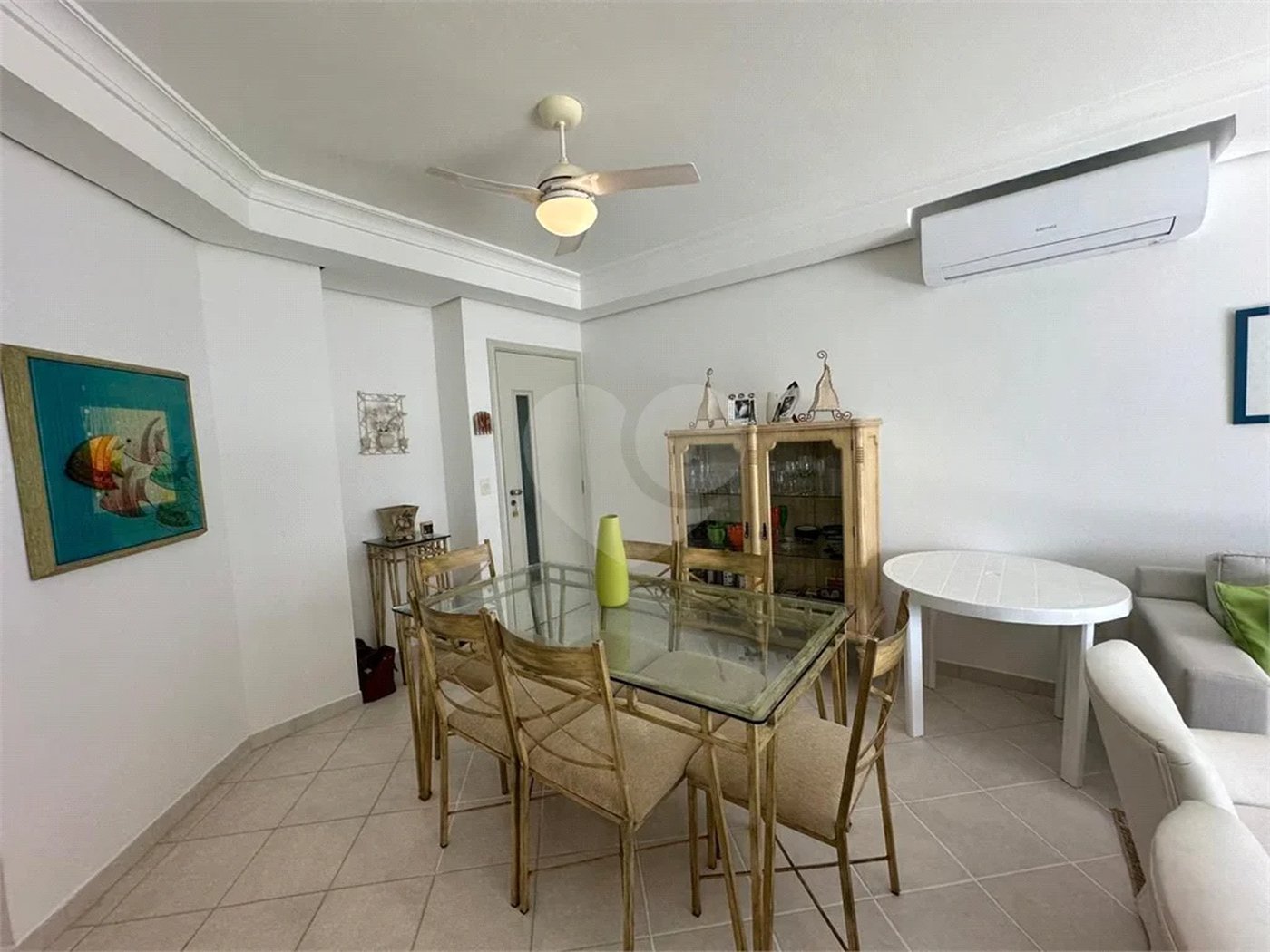 Apartamento à venda com 3 quartos, sendo 1 suíte, em Riviera de São Lourenço, Bertioga, SP