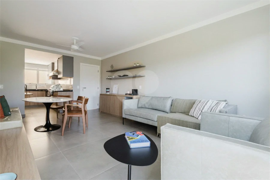 Apartamento à venda com 3 quartos, sendo 1 suíte, em Riviera de São Lourenço, Bertioga, SP