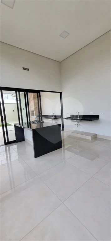 Casa à venda no Condomínio Agapé