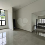 Casa 3 dormitórios 1 suíte, condomínio Faixa Azul.