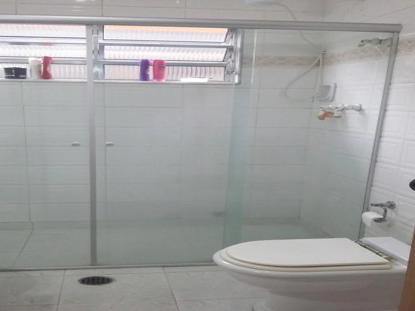 Casa à venda com 3 quartos, sendo 1 suíte, em Jardim Pinheiros, São Paulo, SP