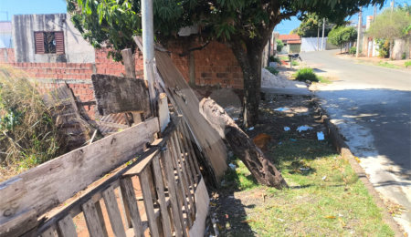 Terreno à venda em Cidade Aracy, São Carlos, SP