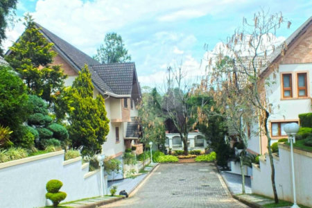 Casa à venda com 5 suítes no condomínio Vilaggio Monte Alegre, São Paulo - SP