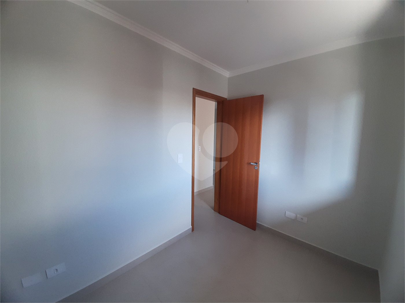 Apartamento com 37m2, 2 quartos, banheiro, sala, cozinha, COM vaga