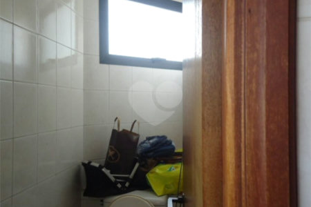 Apartamento com 130m² enfrente ao São Carlos Clube