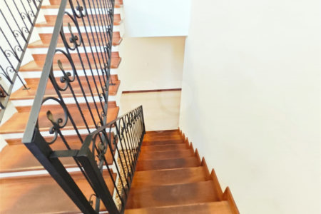 Exclusividade e Sofisticação no Swiss Park: O Sobrado Perfeito em São Carlos, com, 3 suites,2 salas, área Gourmet, persianas blackout automatizadas.
