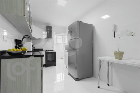 APARTAMENTO REFORMADO NA MOÓCA - 114m - 3 Dormitorios com 2 suítes - 1 vaga