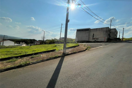 Terreno no Prolongamento Jardim das Torres
