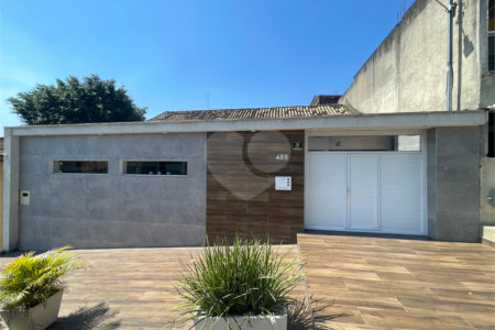 Casa linear a venda no bairro Adriana com 3 quartos sendo 2 suítes sua casa terréa com área gourmet