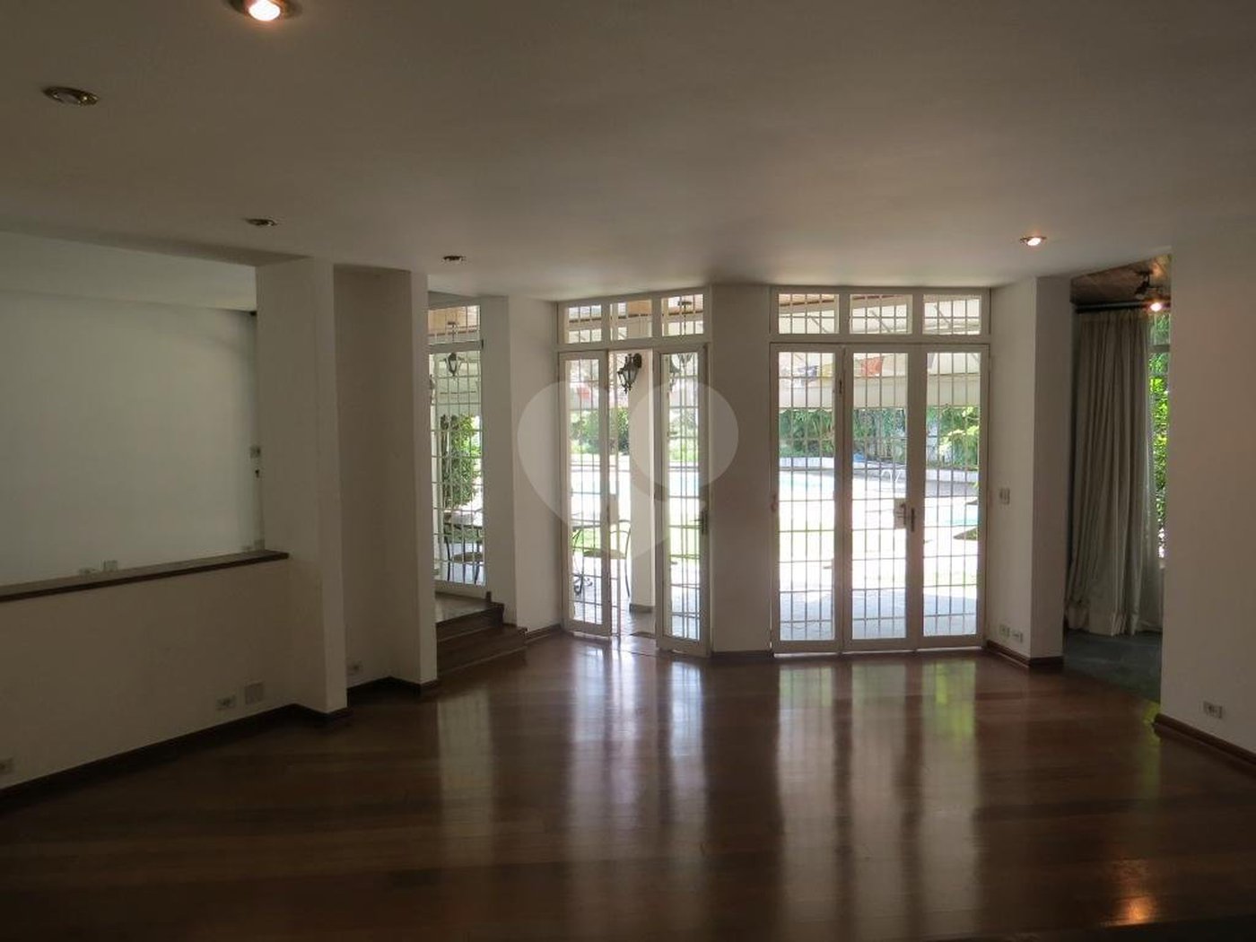 Casa de Vila à venda com 4 suítes em Morumbi, São Paulo, SP