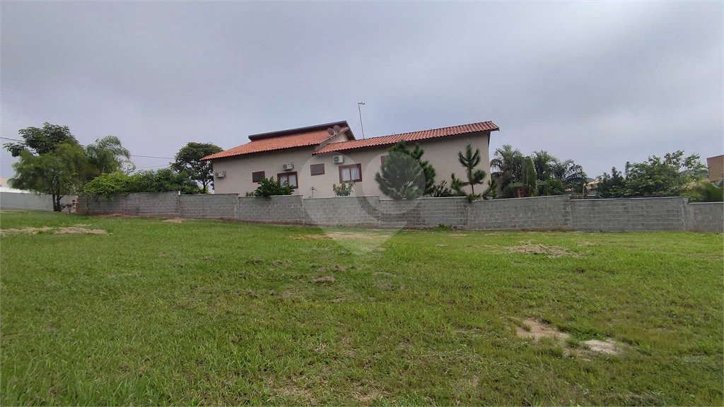 Terreno de 1000 metros quadrados, no Recanto das Águas de São Pedro...