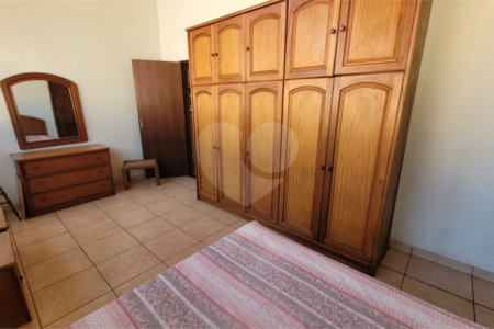 Casa em Condomínio, no Parque Sabará
