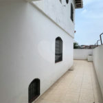 Casa espaçosa com 3 quartos, suíte, quintal e 2 vagas na Vila Santa Catarina