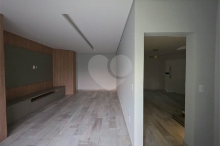 Casa à venda com 4 suítes no condomínio Residencial Jardim Primavera, Louveira - SP